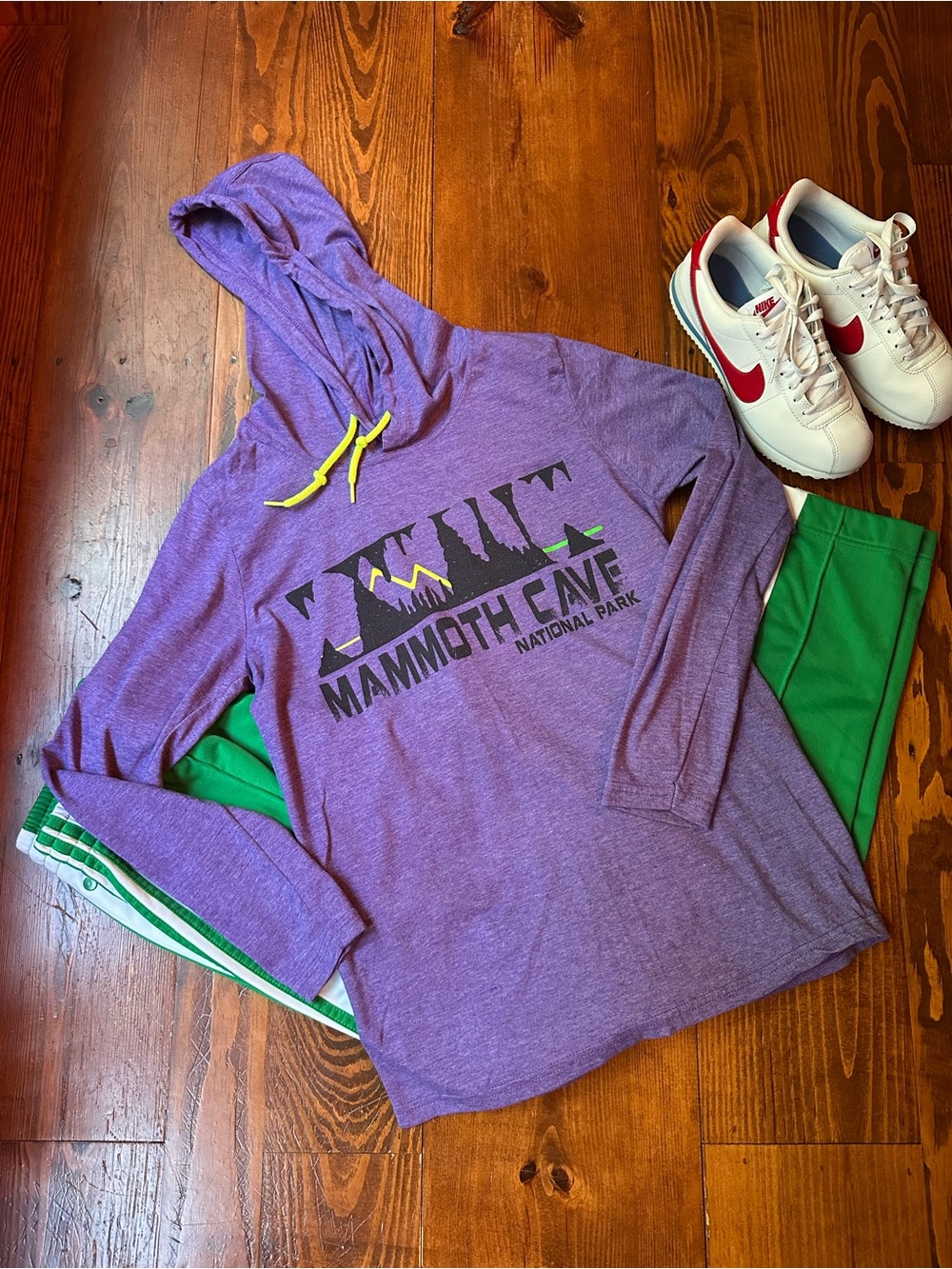 Mammoth Cave Purple Hooded Lightweight Pullover